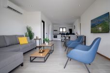 Rent by room in Willemstad - Deluxe 3-bedroom