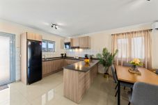 Rent by room in Willemstad - Standard 2-bedroom