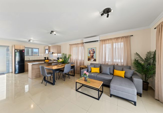 Rent by room in Willemstad - Standard 2-bedroom