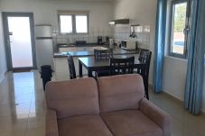 Rent by room in Willemstad - Standard 2-bedroom