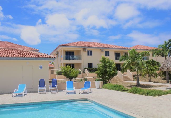 Rent by room in Willemstad - Standard 3-bedroom